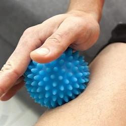 Piłka Rehabilitacyjna Z Kolcami Do Ćwiczeń Masażu HALCAMP 10 cm