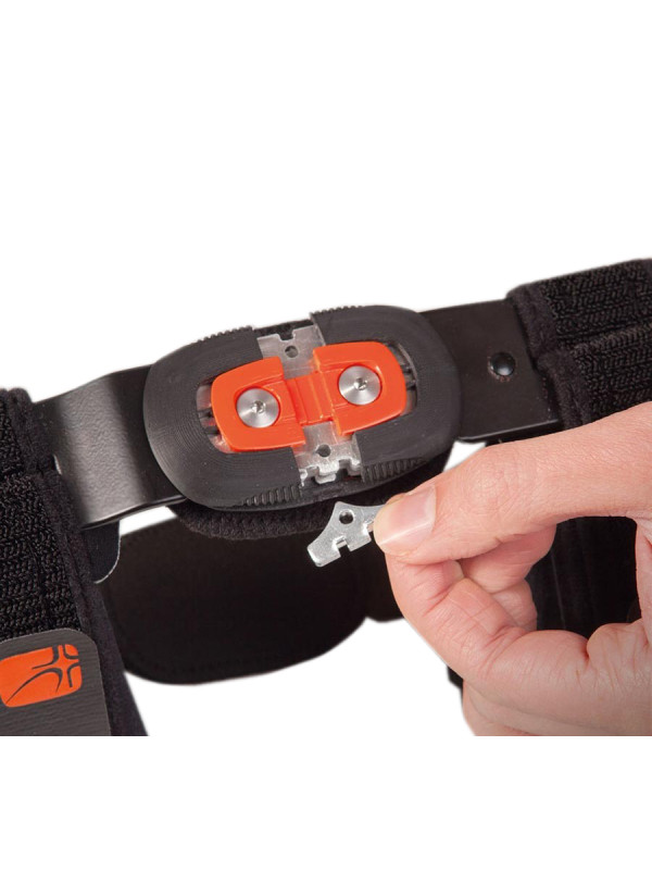 Orteza stawu kolanowego z policentrycznymi szynami bocznymi z regulacją zakresu ruchomości GenuFIT 25A Ortho Service