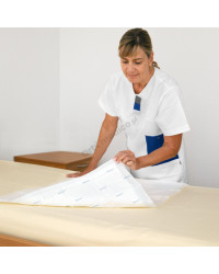 MoliCare Premium Bed Mat 8 kropli 60 × 90 cm – jednorazowe podkłady chłonne