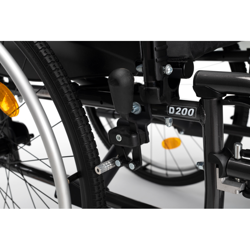 Wózek inwalidzki ręczny D200 Vermeiren