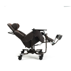 Wózek inwalidzki specjalny pielęgnacyjny Altitude Vermeiren