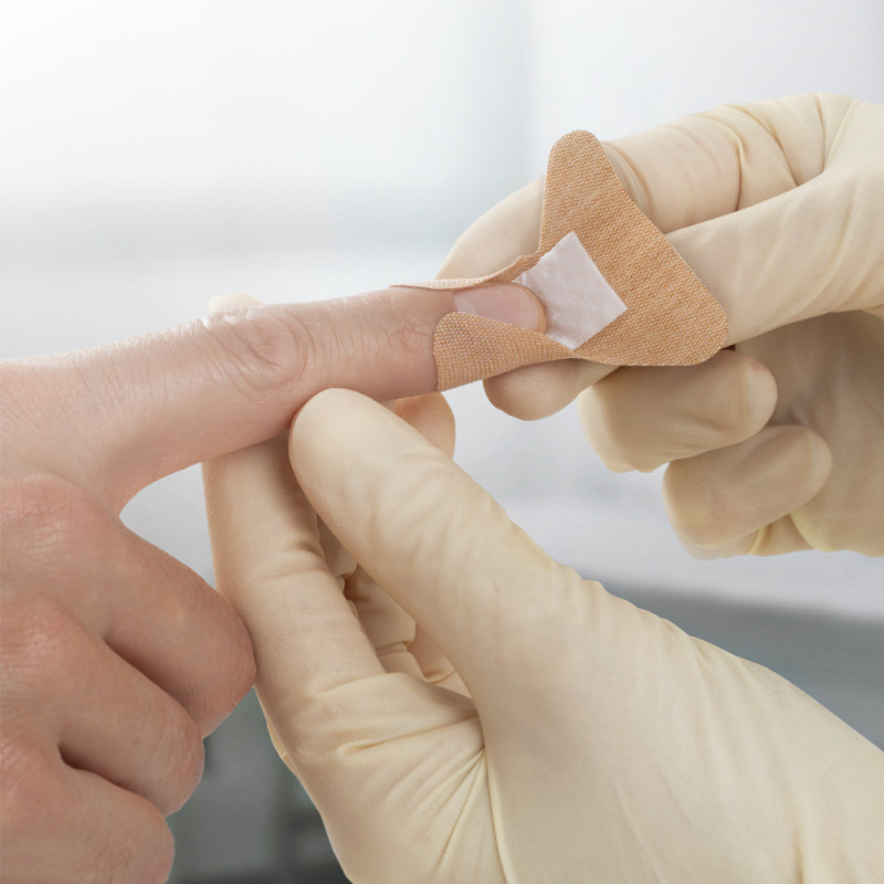 Plastry elastyczne Leukoplast® Elastic – niezawodna ochrona drobnych ran  20 szt.