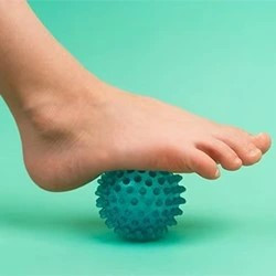 Spiky Ball Piłka Do Masażu z Kolcami Balanssen