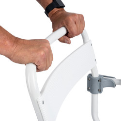 Transportowy Wózek Prysznicowy Shower-TIM – Komfort i Bezpieczeństwo podczas Higieny Timago