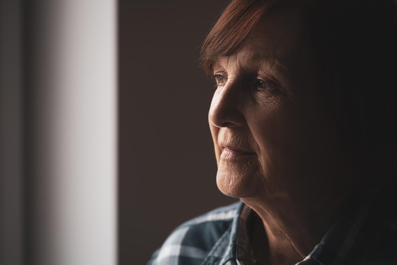 Zaburzenia psychiczne wieku starczego – objawy, rodzaje i leczenie