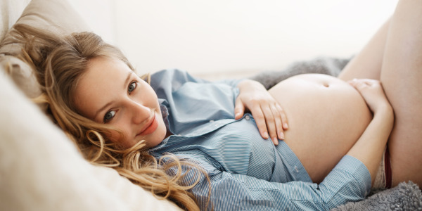 Tampon w ciąży – dlaczego nie jest zalecany i czym go zastąpić?